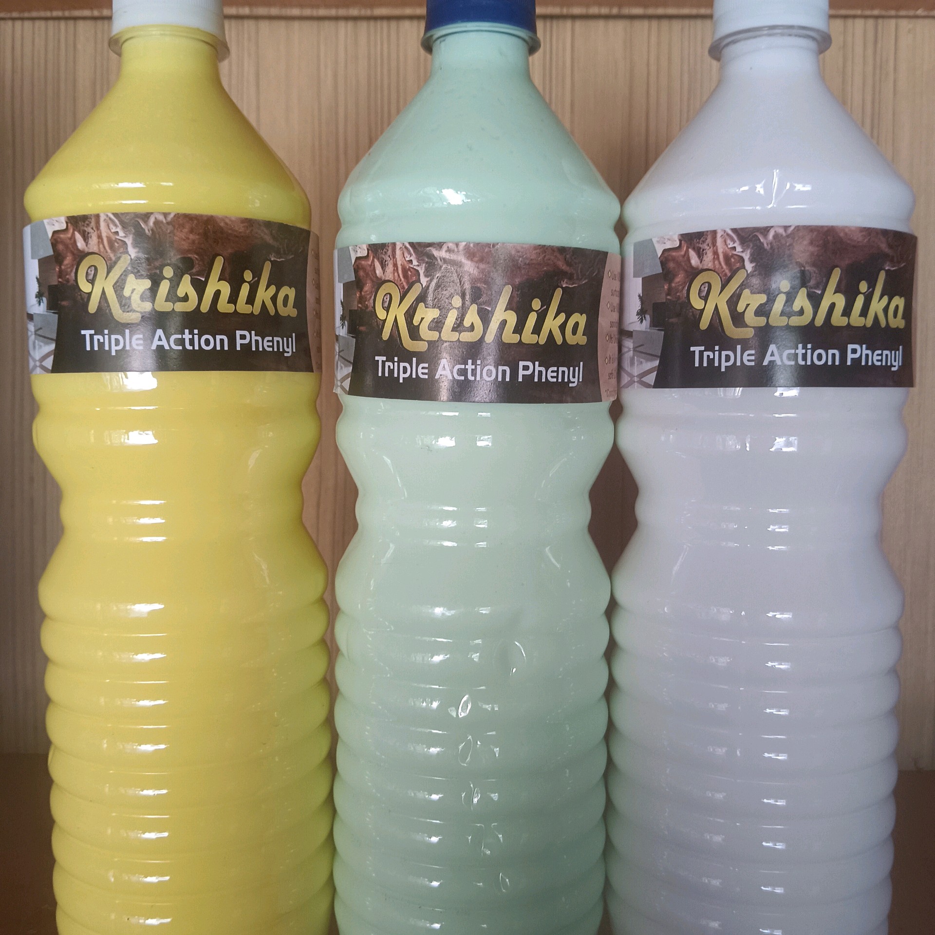 floor cleaner phenyl colour 3 (liter)