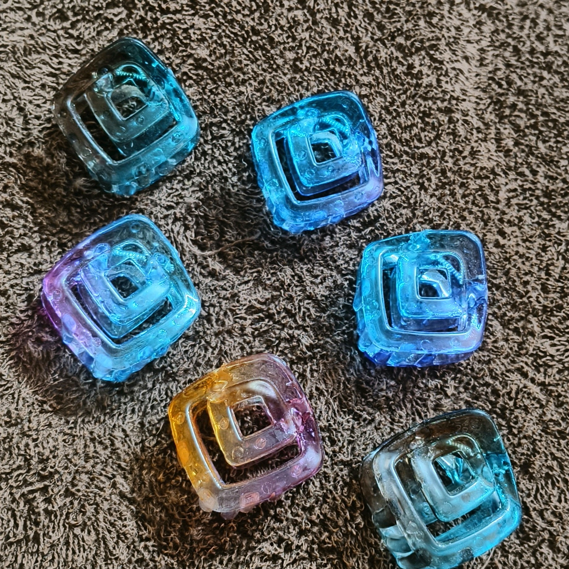 Glass Diamond Clip