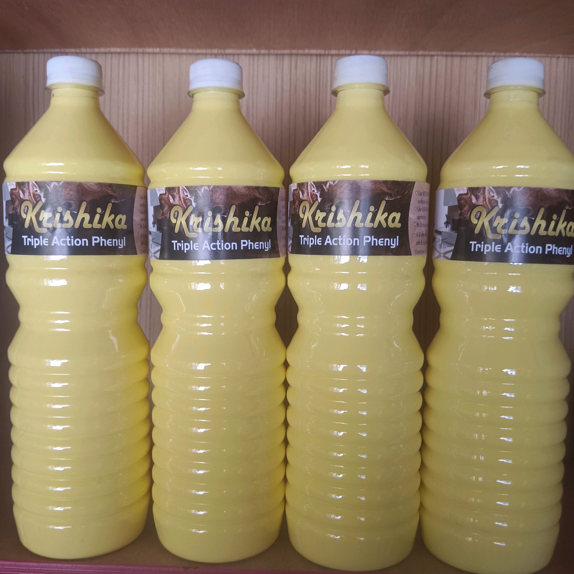 floor cleaner phenyl sandal 4 (pcs)