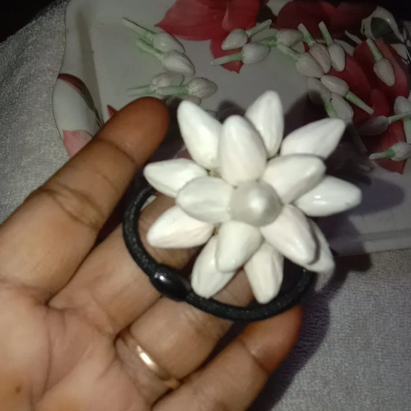 Jasmine Buds Hair Band